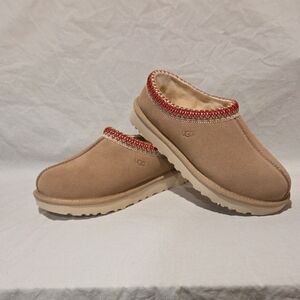 Brand New-UGG Tasman Slippee, Sand Color, Size 7
